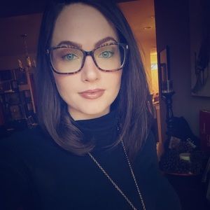 Meet your Posher, Oleta